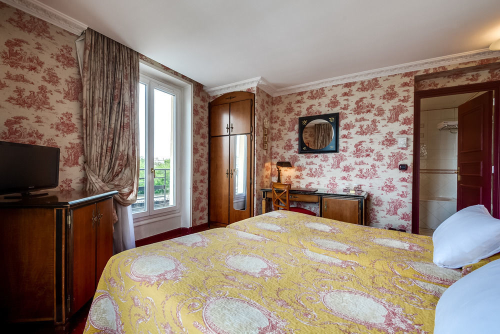 Eugénie Hotel 4*