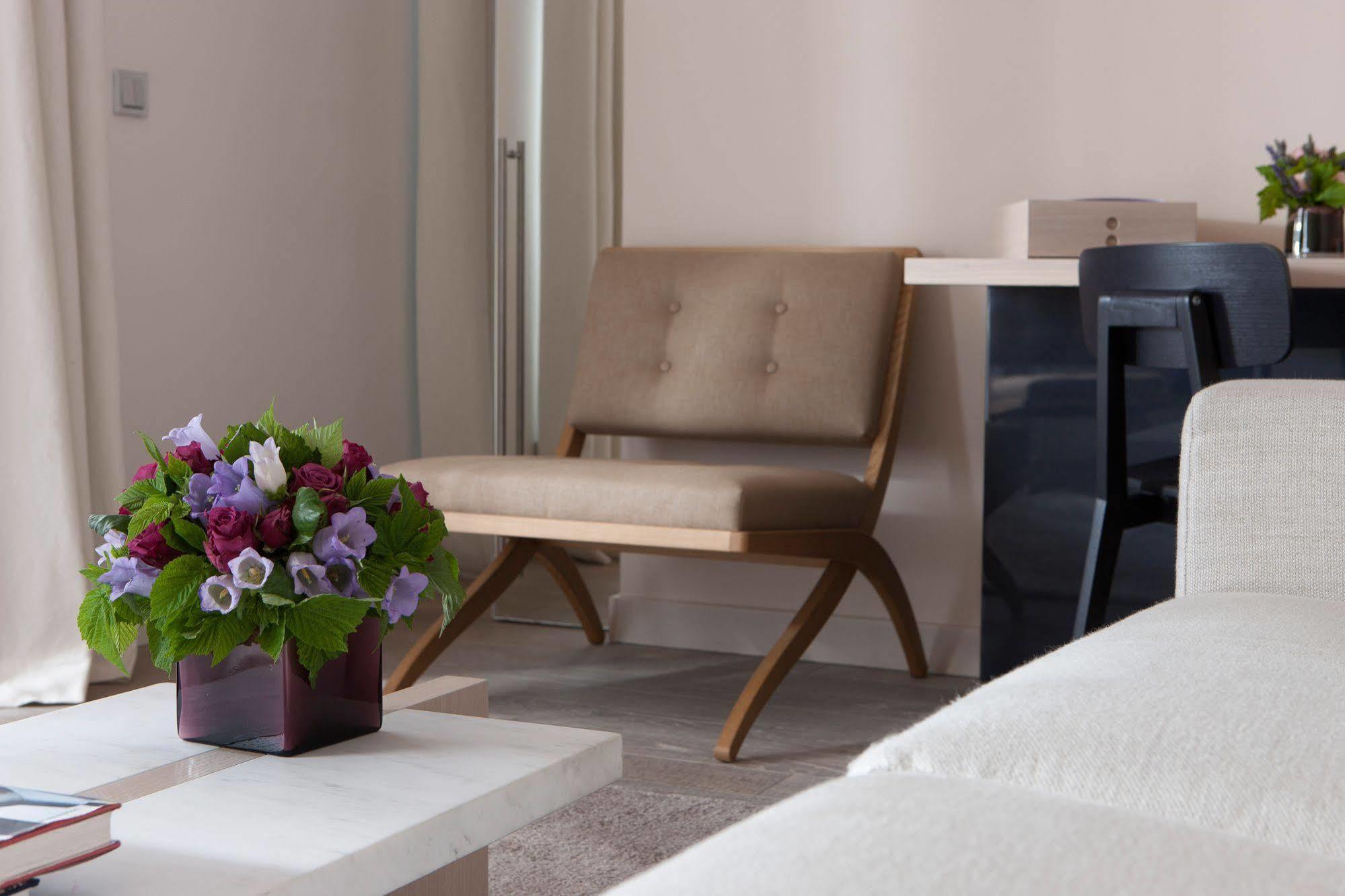 De Nell Hotel 5*