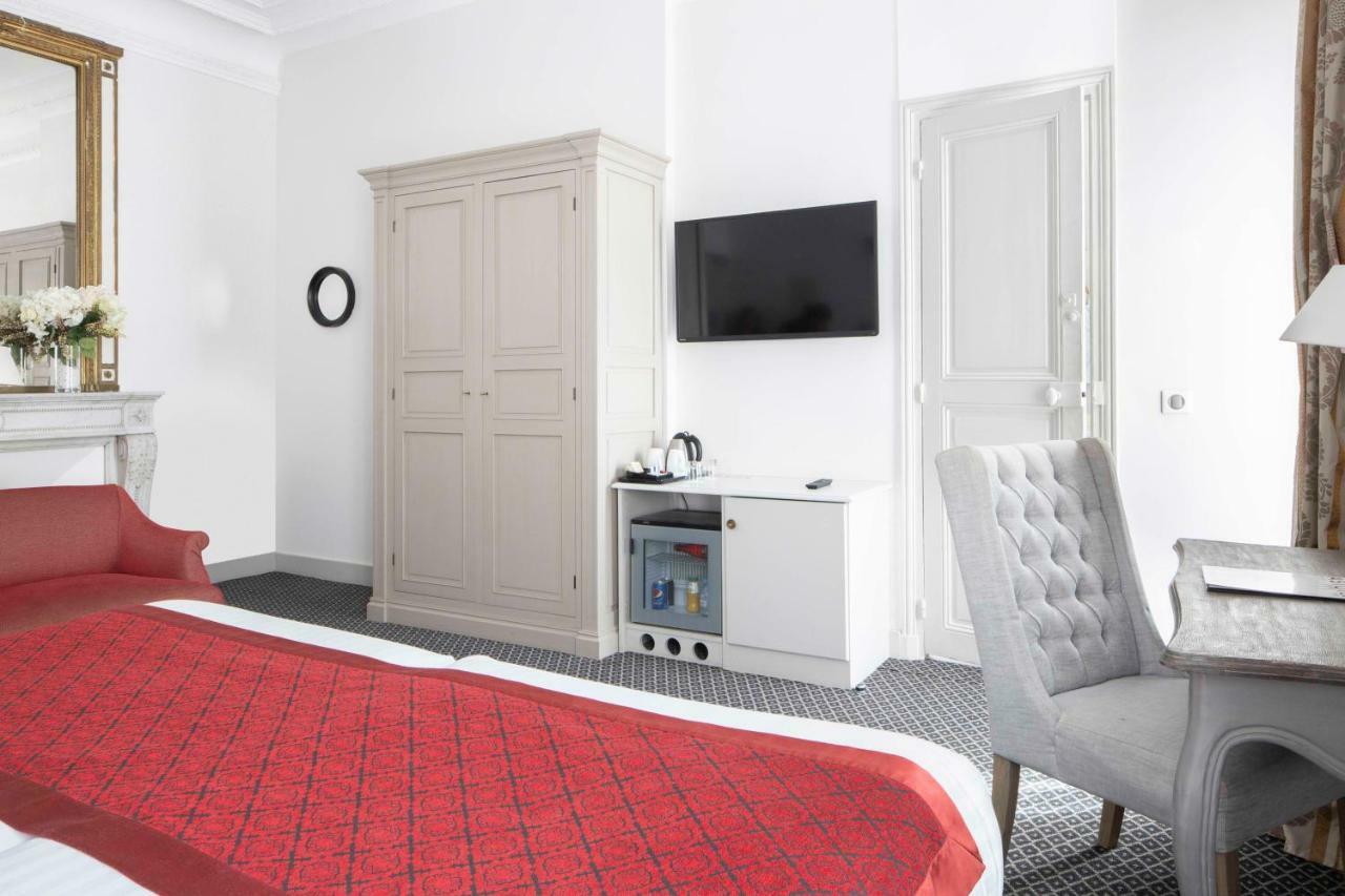 Bradford Elysees - Astotel Hotel