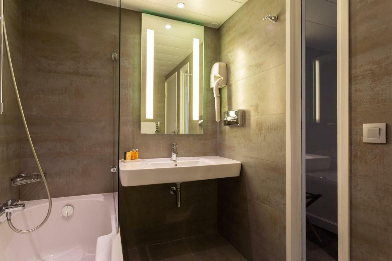 15 Montparnasse Hotel Paris