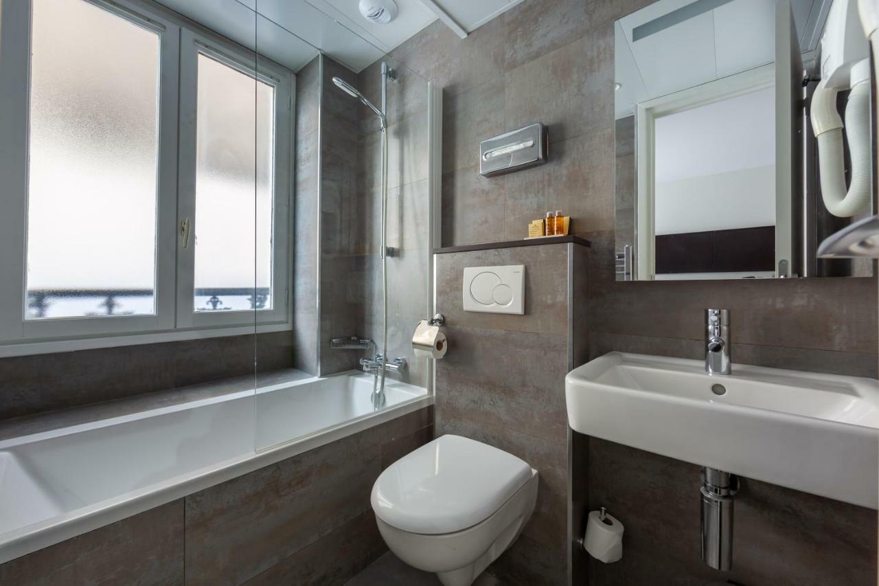 Hotel 15 Montparnasse Paris