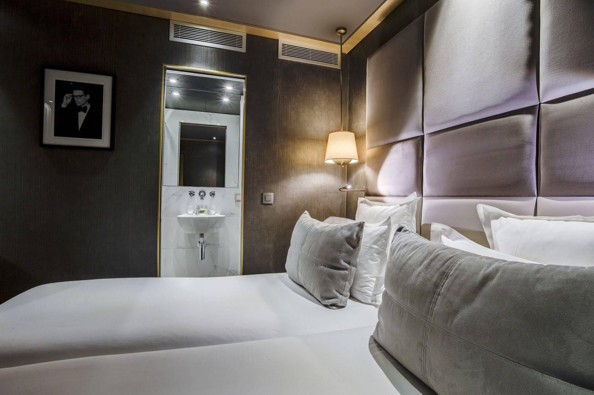 Armoni Hotel 4*