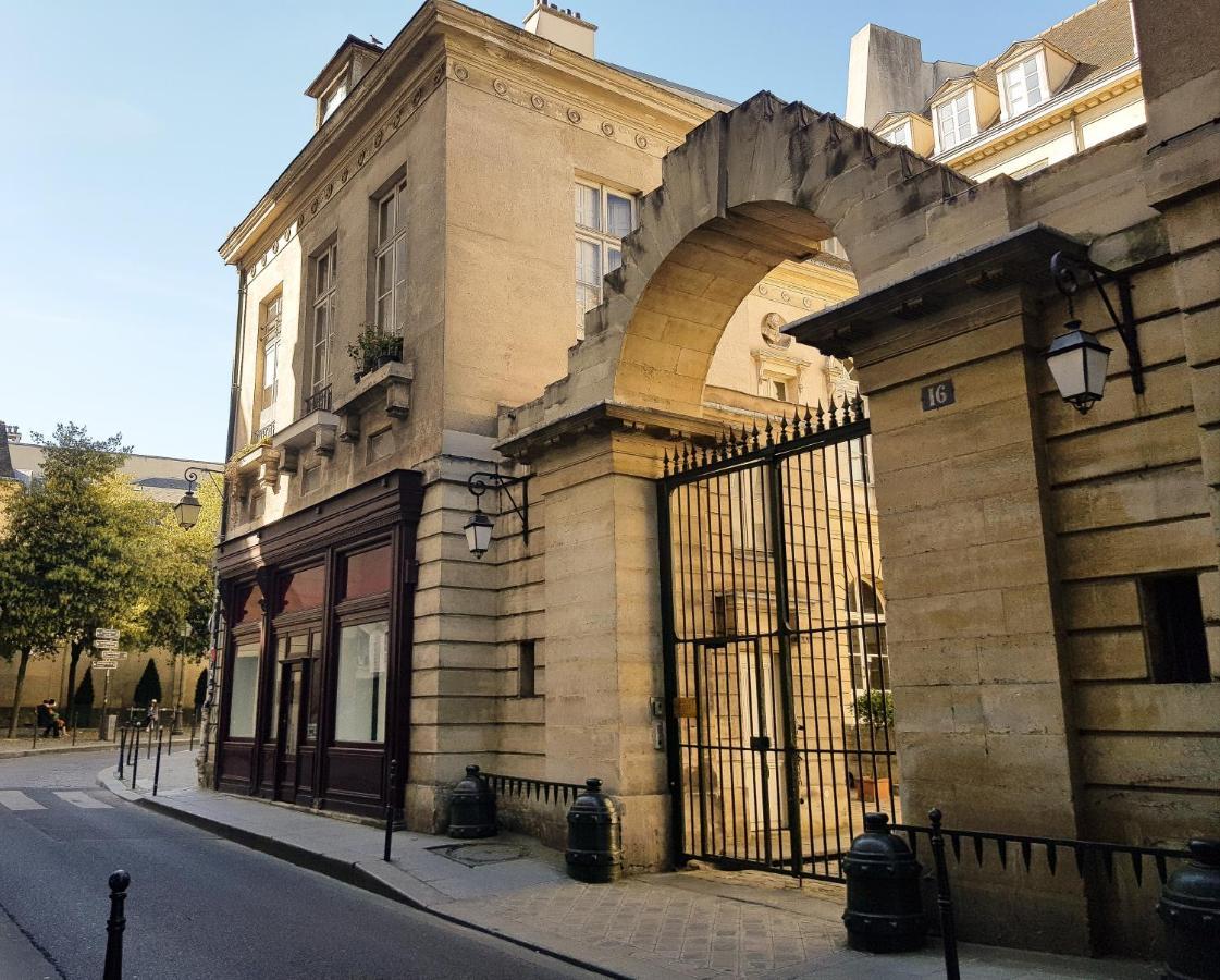 Assia & Nathalie - Luxury Marais * Paris