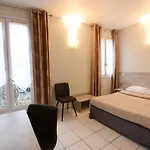 Hotel Du Mont Louis