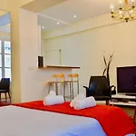 1 Bedroom Apartment In The Heart Of The Marais Area