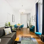 Le Marais Stylish City Apartment