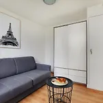 Studio In The Heart Of The Marais !