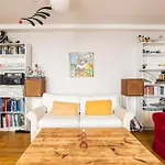 Country Home In Paris