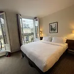 Hotel Du College De France