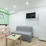 Nets Inn Apartments - Buttes Chaumont C