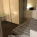 Studio Sympa,Proche De La Gare