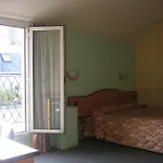 Hotel Ferney République