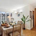 Charming Apartment Heart Of 15Th