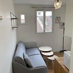 Pied A Terre A Paris