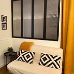 Charmant Appartement Paris 8.