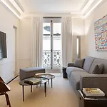 Pick A Flat\'S Apartment In Saint-Germain, Bon Marche - Rue De Babylone