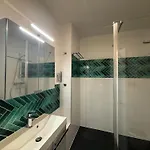 Appartement Des Champs Elysees