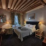 Le Relais Medicis