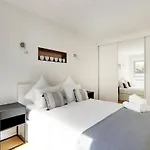 Appartement Spacieux - Arc De Triomphe