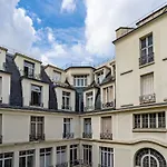 Appartement Champs Elysees