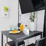 Studio Cosy Refait A Neuf Maris Paris 3 - 2P