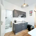 146 - Urban Cosy Flat In Paris
