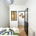 146 - Urban Cosy Flat In Paris