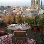 Notre Dame Paris Flat