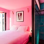 Hotel Grand Amour