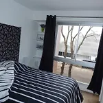 33 Villa Curial