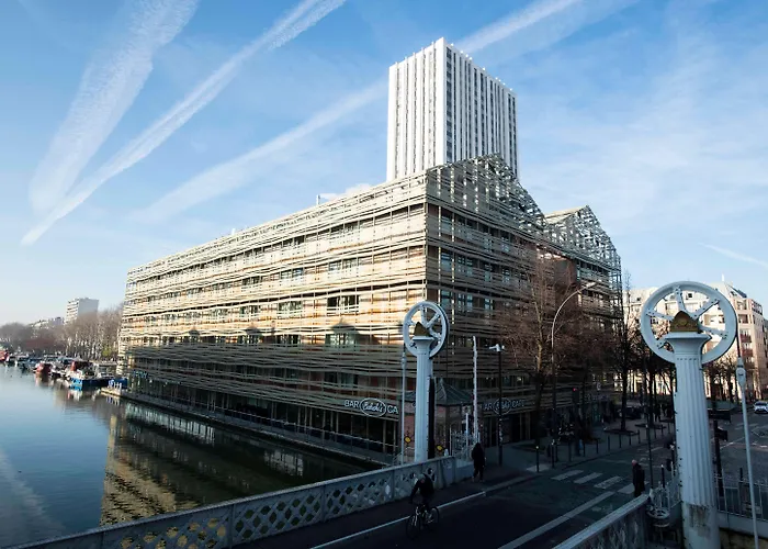 Holiday Inn Express Paris-Canal De La Villette