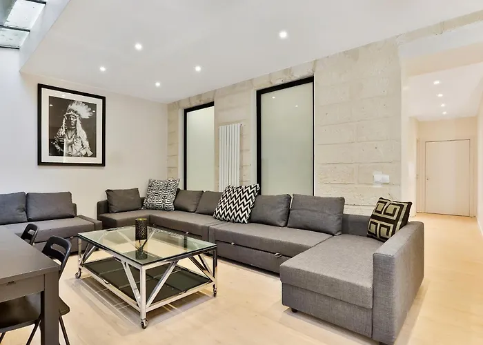 Blue Nights Apartments - Sebastopol