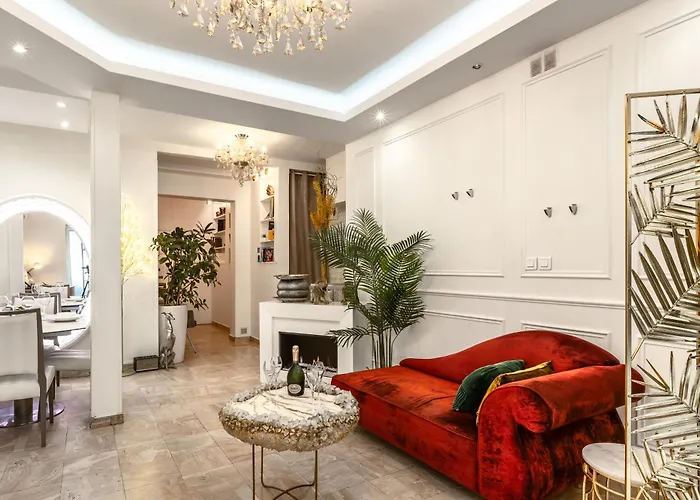 Romanctic Loft Near Eiffel Tower
