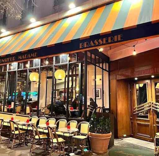 Beautiful & Central Apartment Near Champs-Elysees