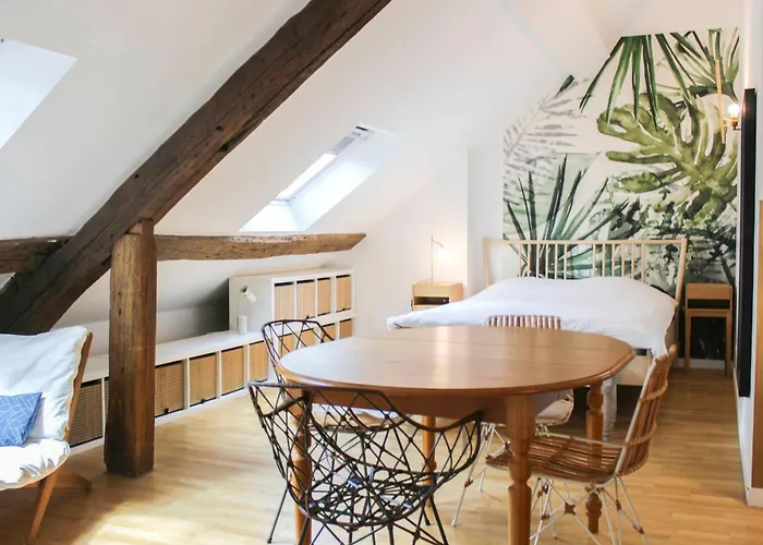 Beautiful Bright Apartment Near The Marais