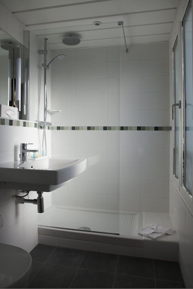 Hotel Le Relais Saint Charles Paris