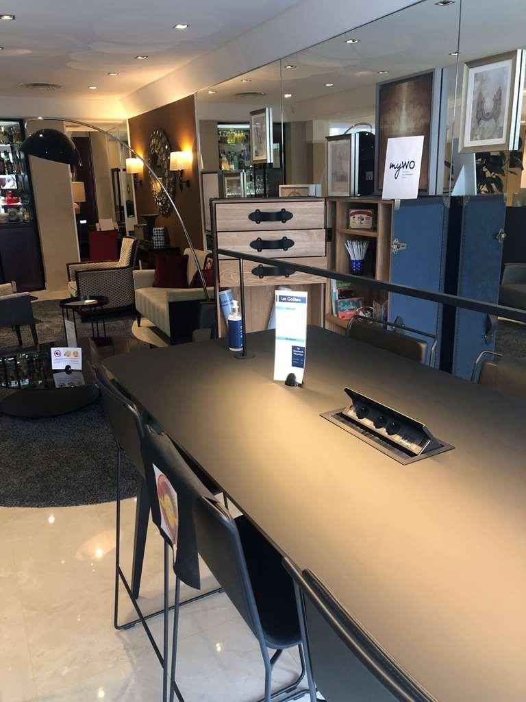 Western Sydney Opera Hotel 3*