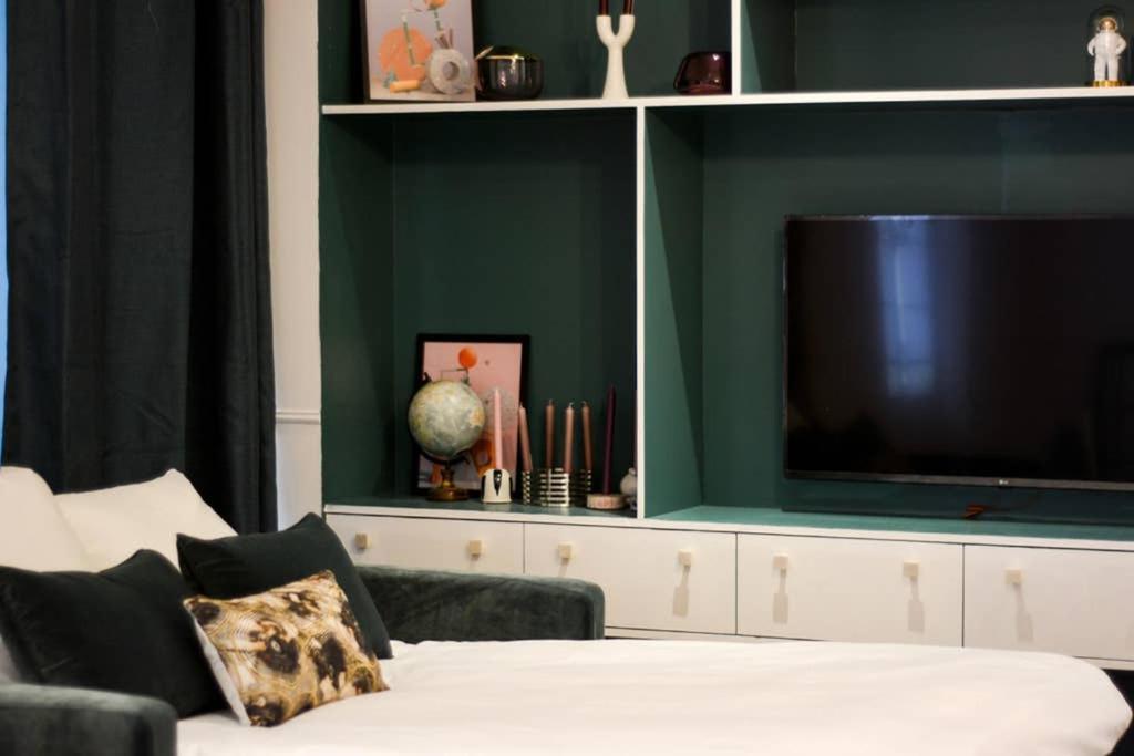 Amazing 10bed In The Heart Of Le Marais And Suprises... Apartment *