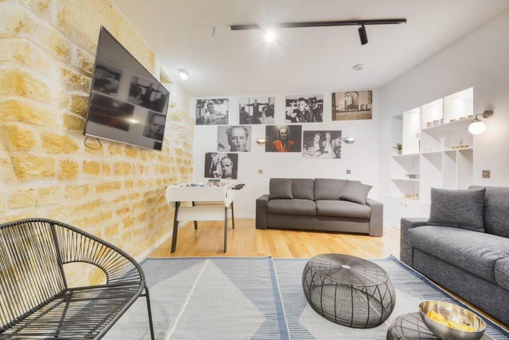 Amazing 10bed In The Heart Of Le Marais And Suprises... * Paris