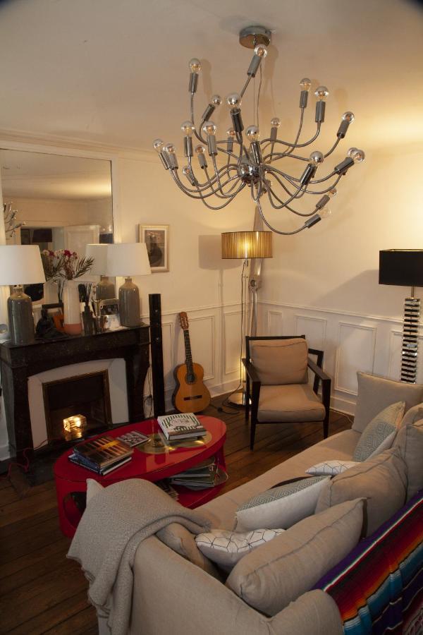 Trendy And Chic In The Heart Of Saint-germain Des Pres Apartment Paris