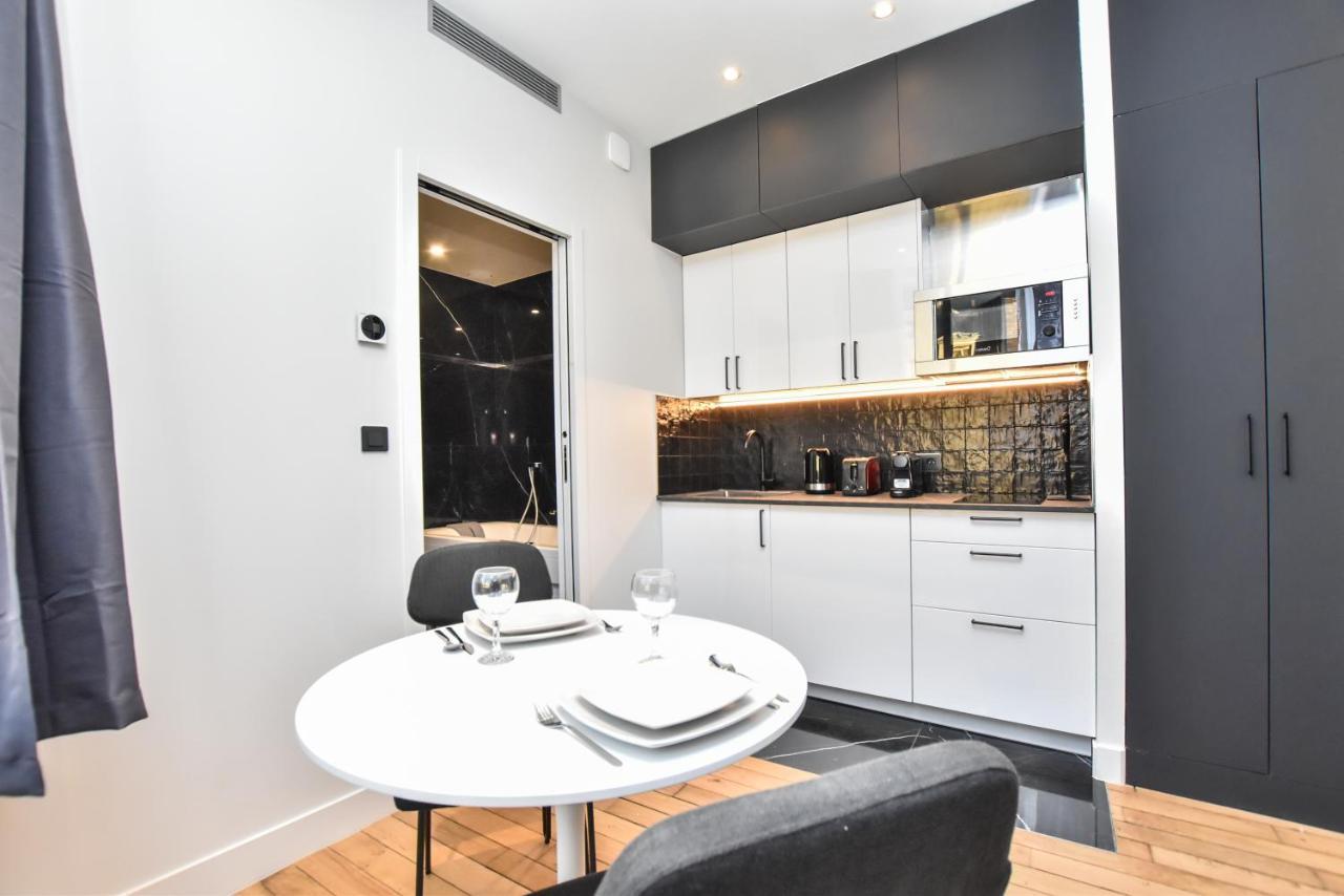Apartment Cmg Opera