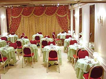 Princesse Caroline Hotel Paris