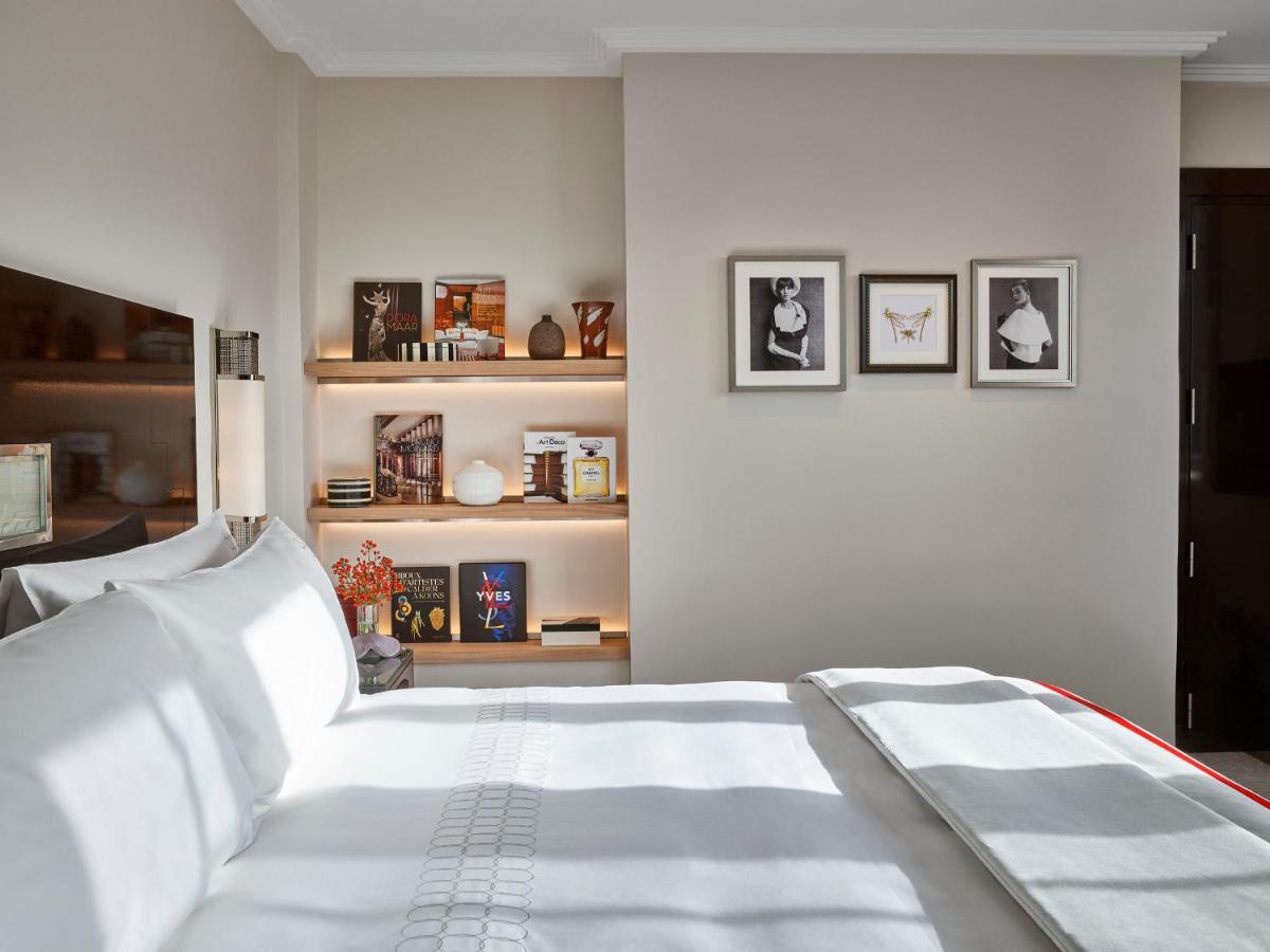 Plaza Athenee - Dorchester Collection 5* Paris