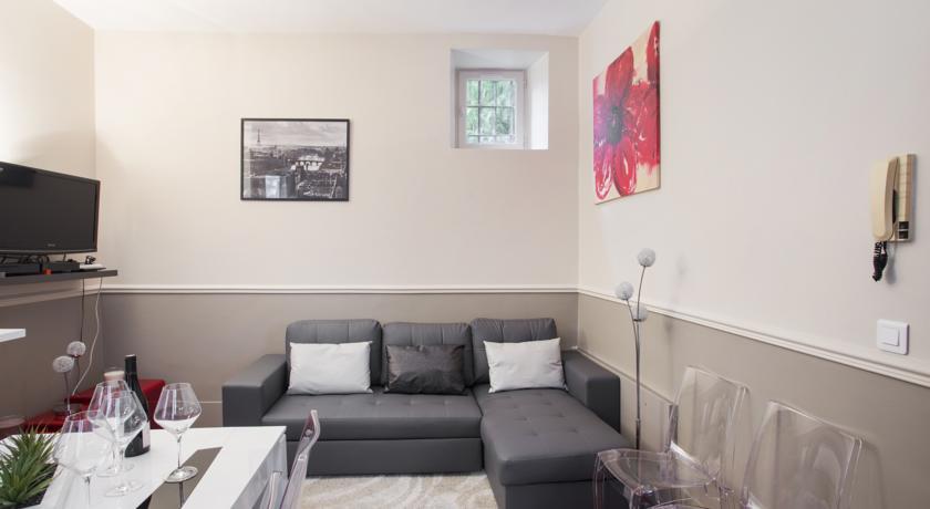 Apartment Rosiers