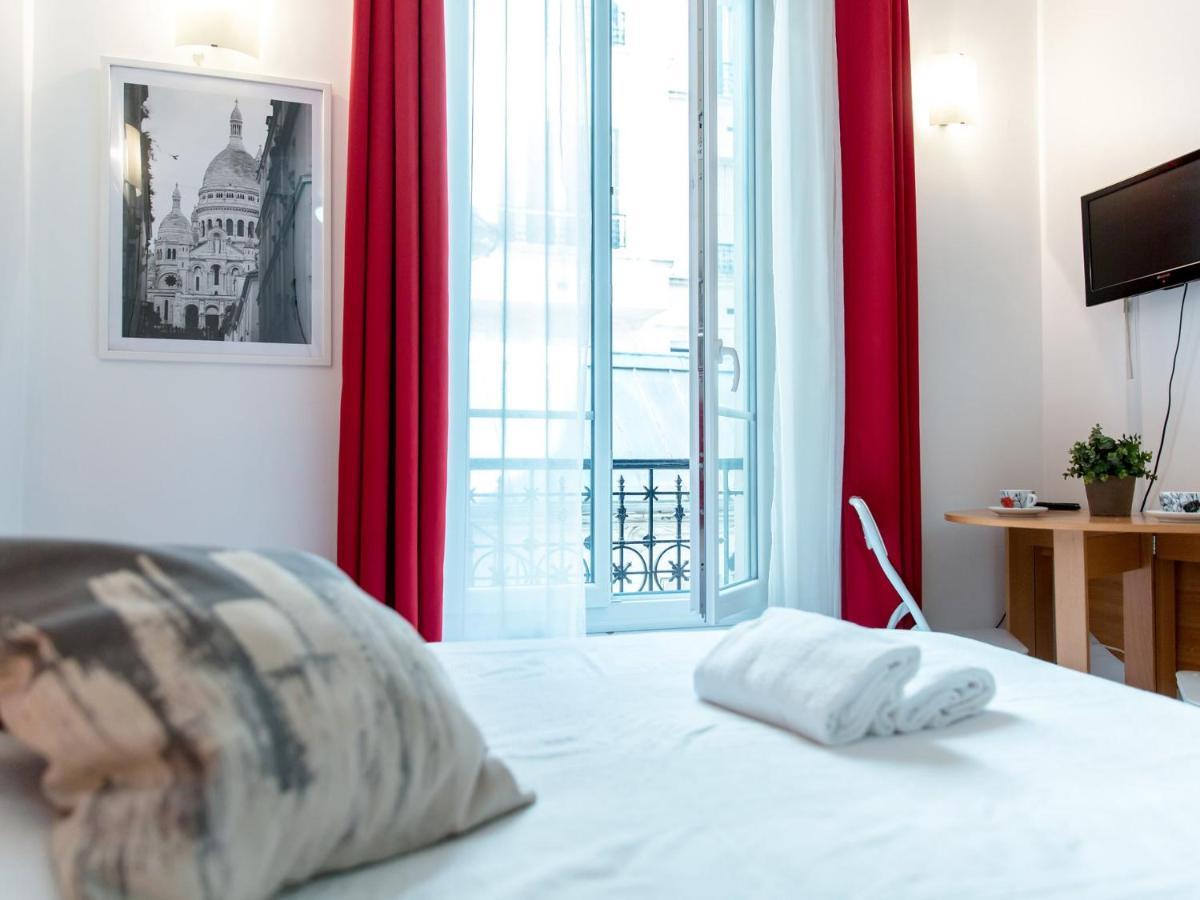 Montmartre Dalida Apartment