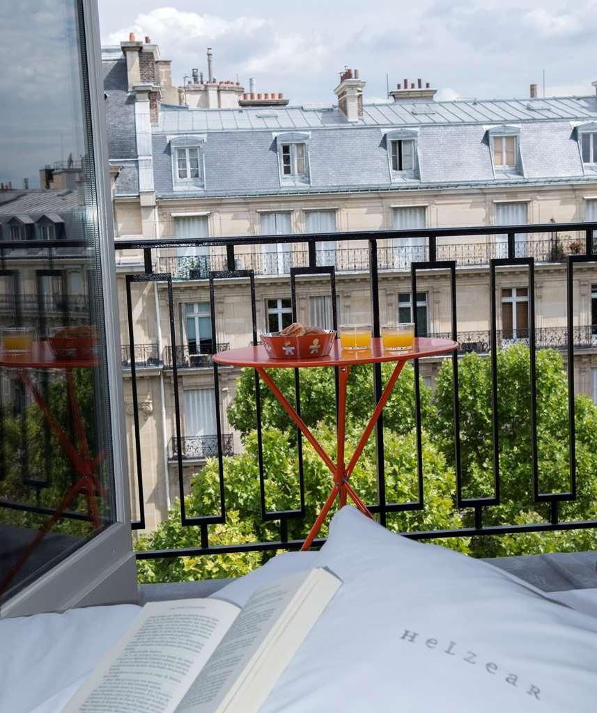 Helzear Champs-elysees 4* Paris