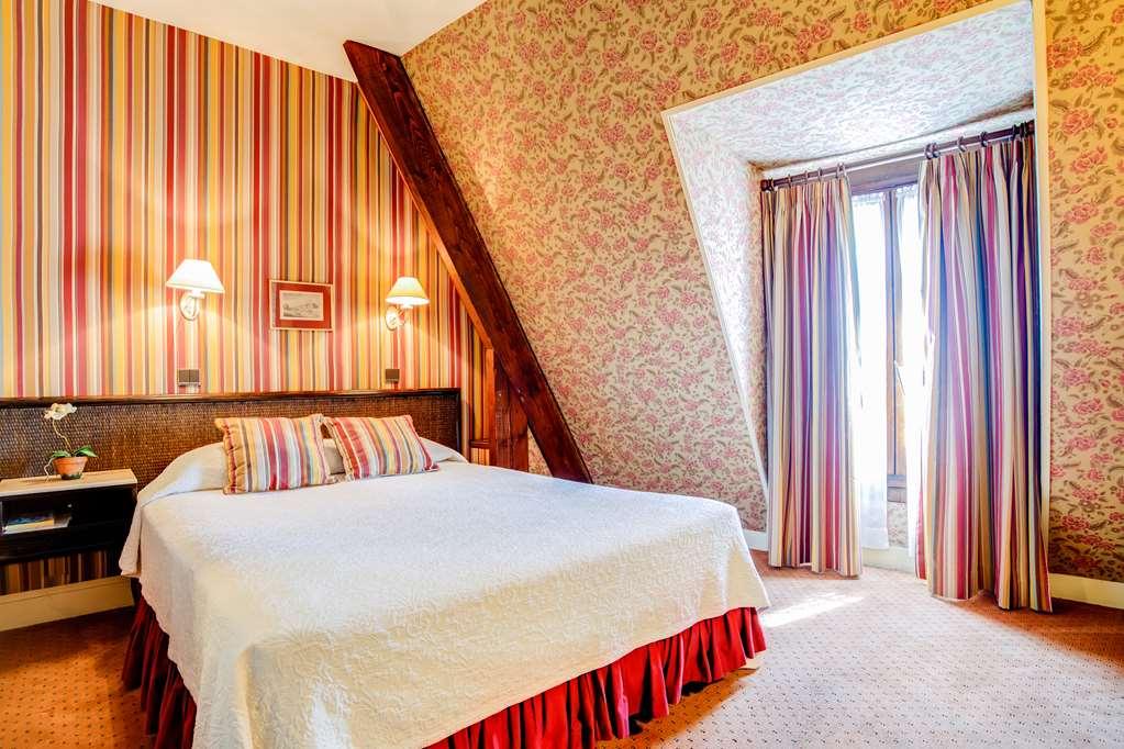 Clément Hotel 2*
