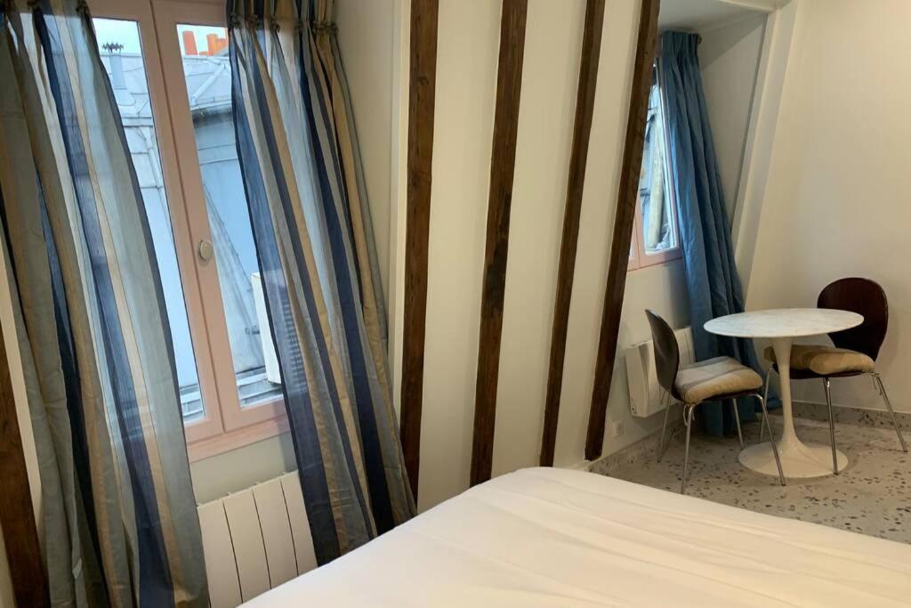 4 Le Marais De Lift C A Paris