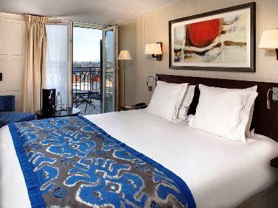 Le Senat Hotel 4*