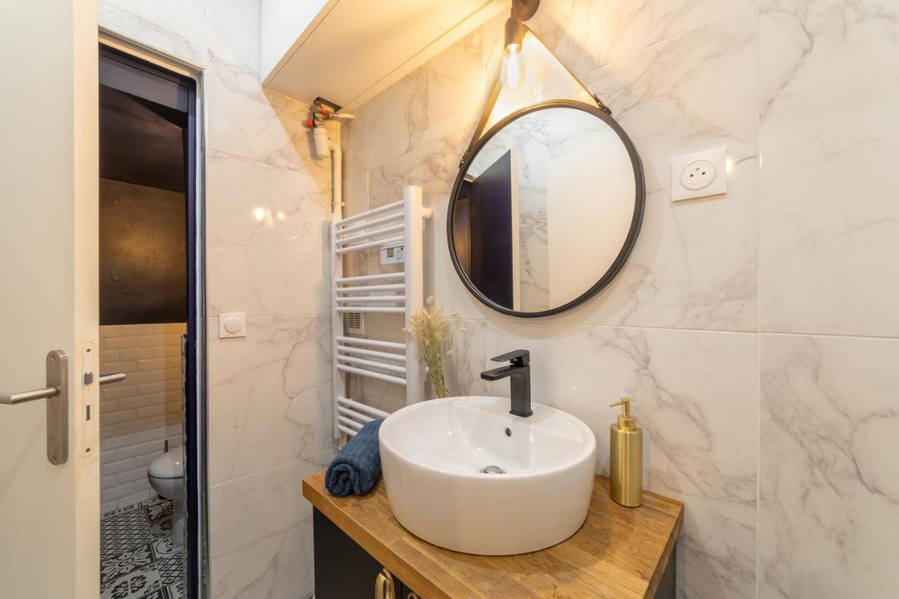 Luxury Blue House 2 A 4 Personnes Sur Ile Saint-louis